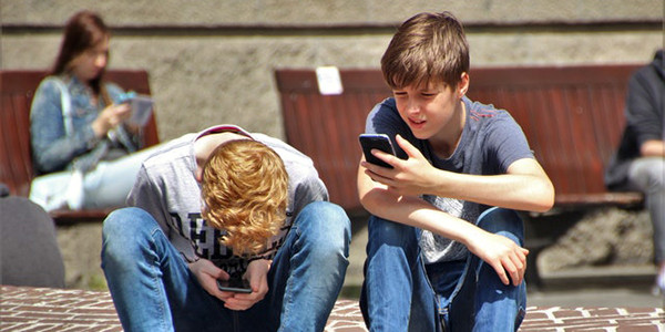 Impacto de la tecnología en la adolescencia